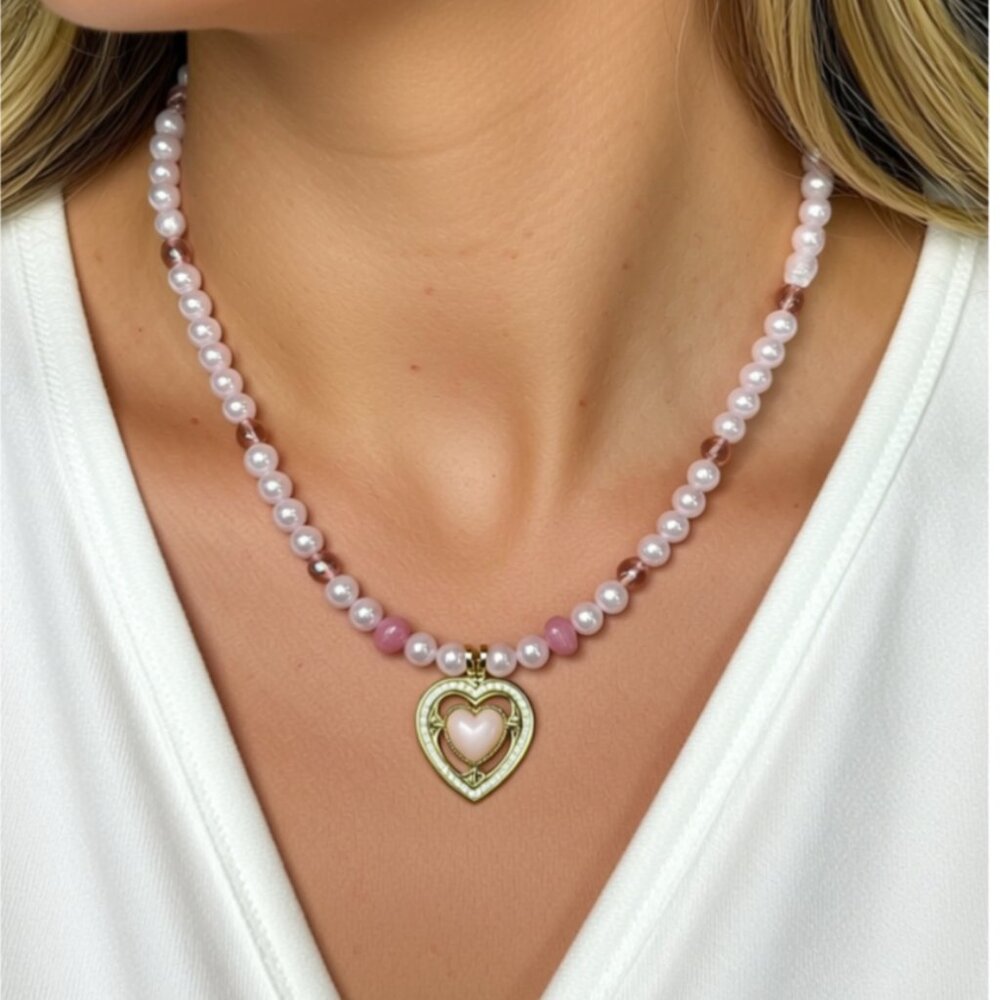 Hand-beaded necklace/bracelet set. "Heart I Beautiful!"  NWT (WJW036)